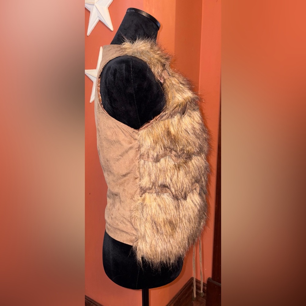 Bagatelle Faux Fur Vest - Tan - Picture 6 of 9